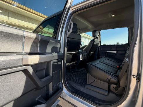 Used 2020 Ford F350 Lariat w/ Lariat Ultimate Package image 9