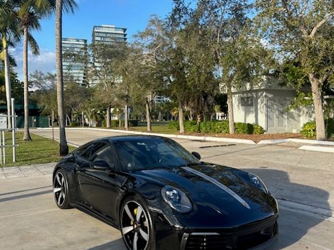 Used 2020 Porsche 911 Carrera image 5