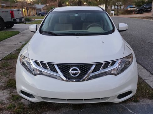 Used 2014 Nissan Murano S image 2