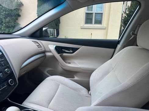 Used 2014 Nissan Altima 2.5 S image 11