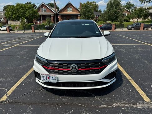 Used 2019 Volkswagen Jetta GLI Autobahn FWD image 2
