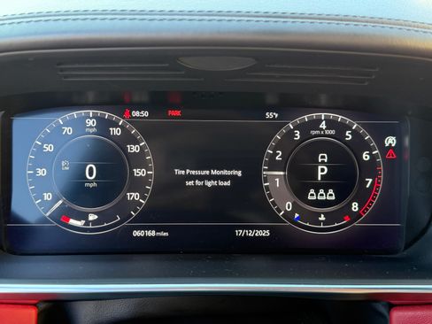 Used 2020 Land Rover Range Rover Autobiography image 13