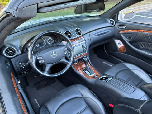 Used 2007 Mercedes-Benz CLK 63 AMG Cabriolet image 9