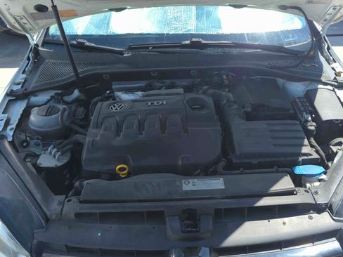 Used 2015 Volkswagen Golf TDI S image 4