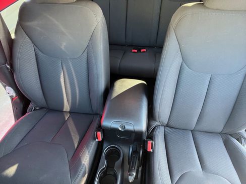 Used 2016 Jeep Wrangler Sport image 12