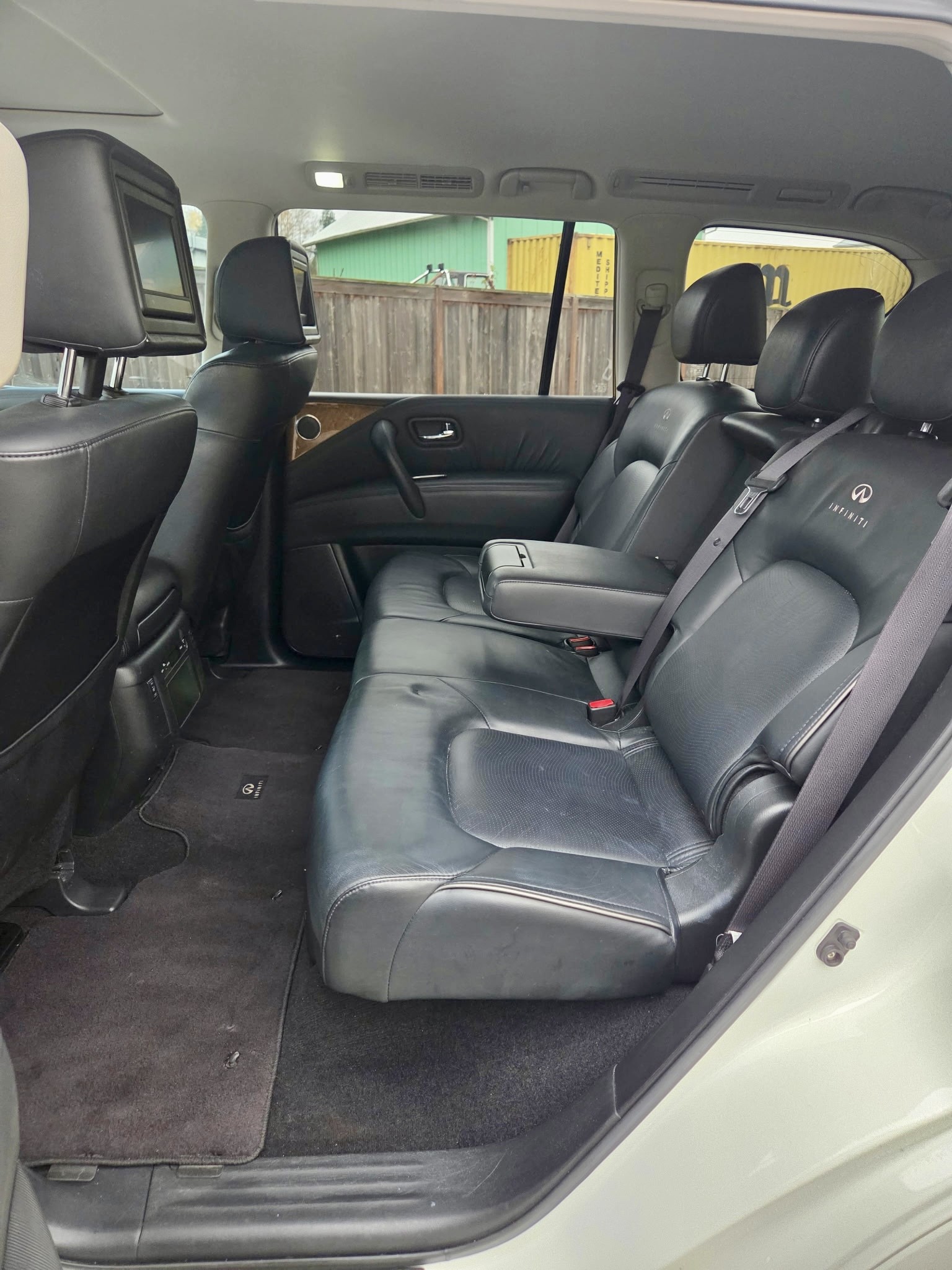 Used 2012 INFINITI QX56 4WD w/ Theater Pkg image 12