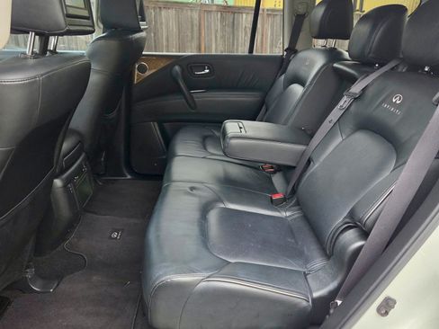 Used 2012 INFINITI QX56 4WD w/ Theater Pkg image 12