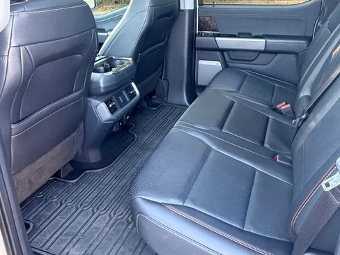 Used 2022 Ford F150 Lariat AWD/4WD image 13