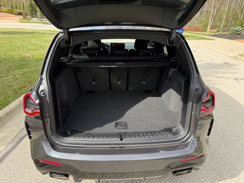 Used 2023 BMW X3 xDrive30i w/ M Sport Package image 11