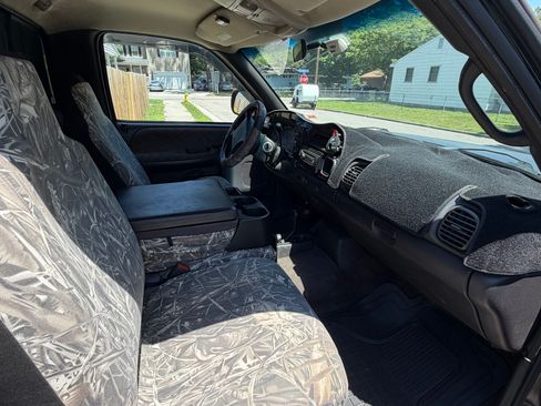 Used 2001 Dodge Ram 1500 Truck 4x4 Regular Cab image 12