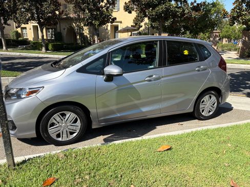 Used 2019 Honda Fit LX image 8