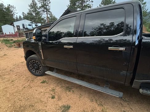 Used 2024 Ford F350 Platinum w/ FX4 Off-Road Package AWD/4WD image 11