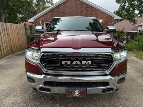 Used 2019 RAM 1500 Limited RWD image 1