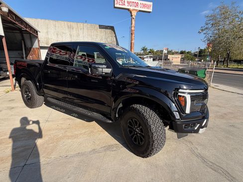 Used 2025 Ford F150 Raptor image 11