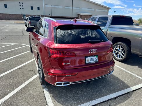 Used 2018 Audi SQ5 Prestige w/ Prestige Package AWD/4WD image 22