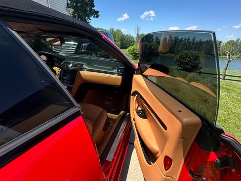 Used 2016 Maserati GranTurismo Sport image 16