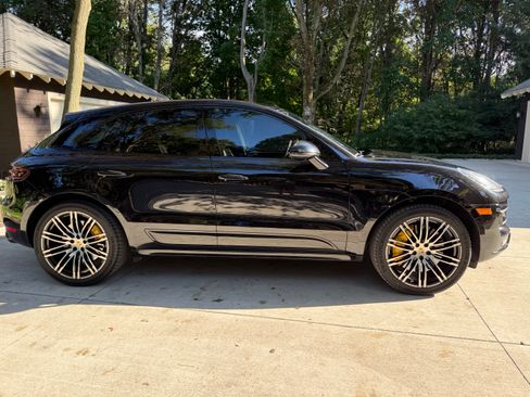 Used 2017 Porsche Macan Turbo AWD/4WD image 1