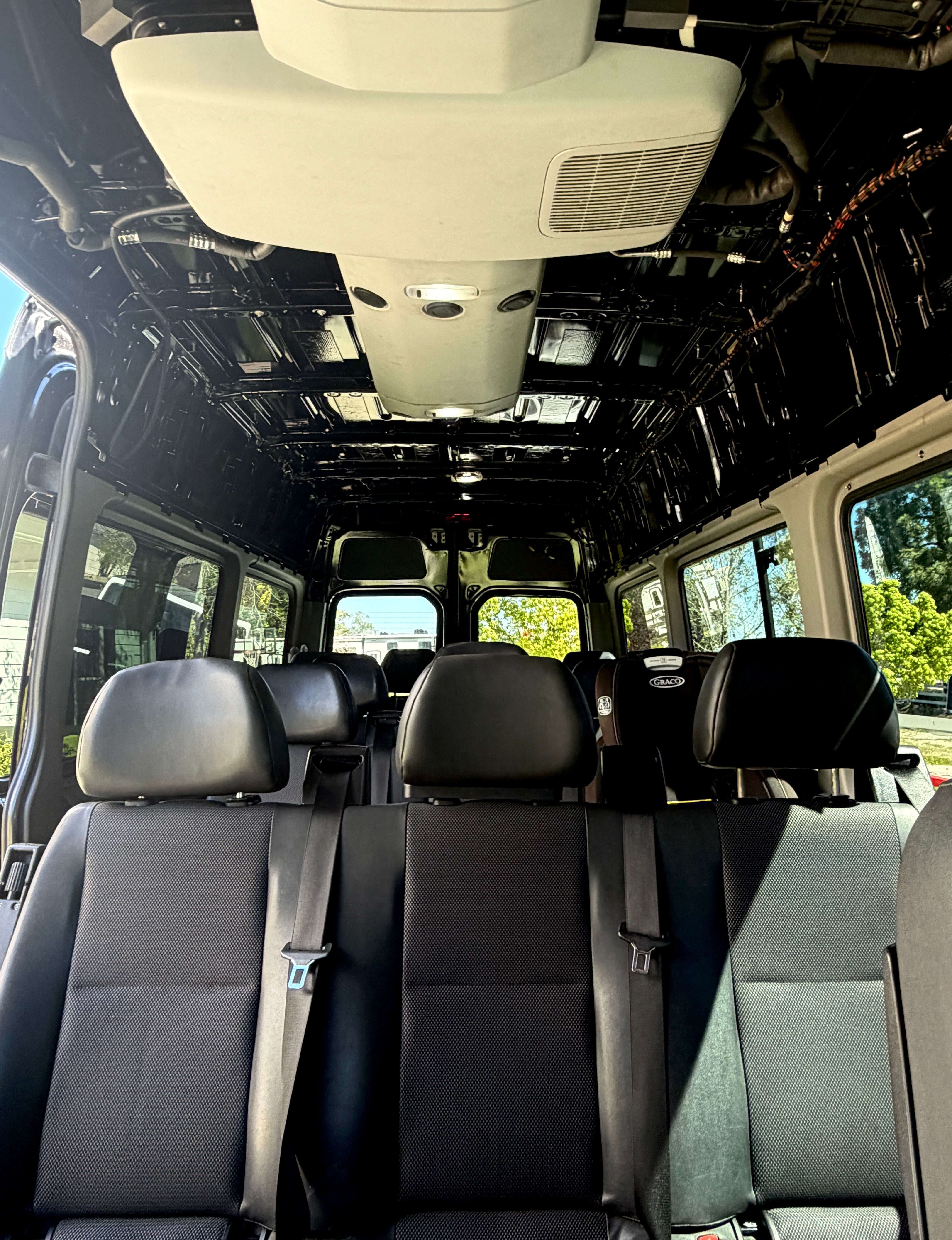 Used 2012 Mercedes-Benz Sprinter 2500 image 5