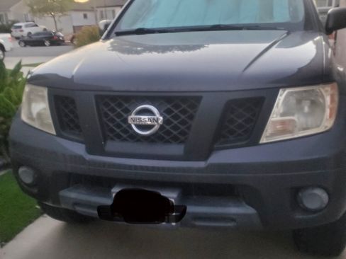 Used 2012 Nissan Frontier SV RWD image 4