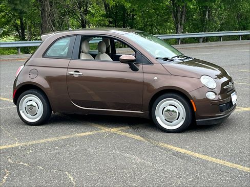 Used 2013 FIAT 500 Pop FWD image 8