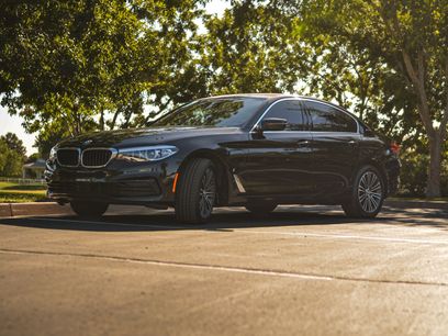 Used 2019 BMW 530e xDrive w/ Convenience Package