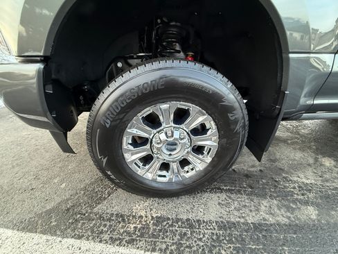 Used 2017 Ford F350 Platinum w/ Platinum Ultimate Package image 28