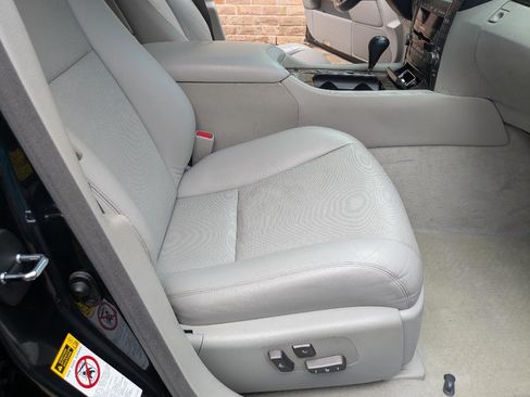 Used 2007 Lexus LS 460 image 16