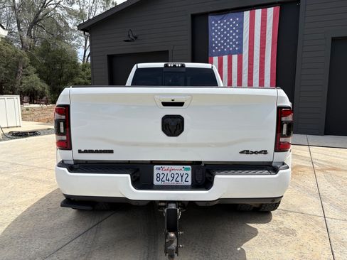 Used 2021 RAM 3500 Laramie w/ Night Edition AWD/4WD image 4