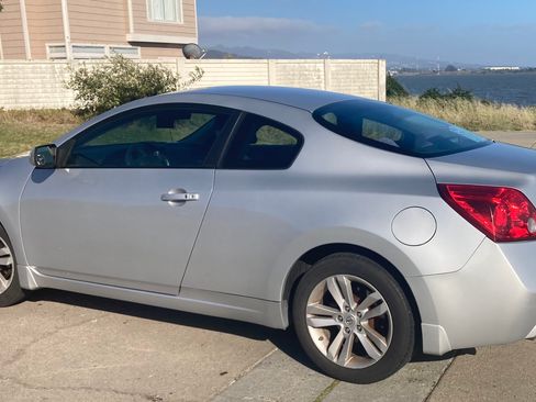 Used 2013 Nissan Altima 2.5 S FWD image 5