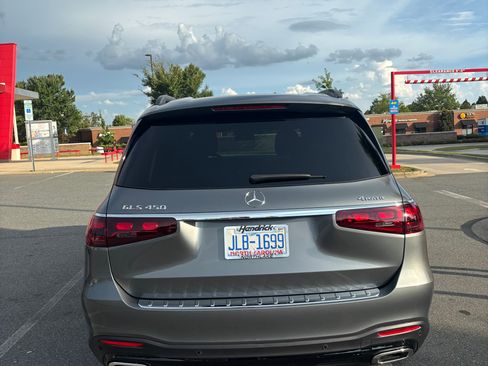Used 2026 Mercedes-Benz GLS 450 4MATIC image 6