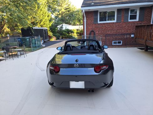 Used 2023 MAZDA MX-5 Miata Grand Touring image 4