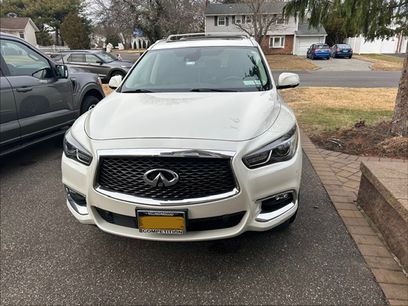 Used 2019 INFINITI QX60 Luxe w/ Sensory Package