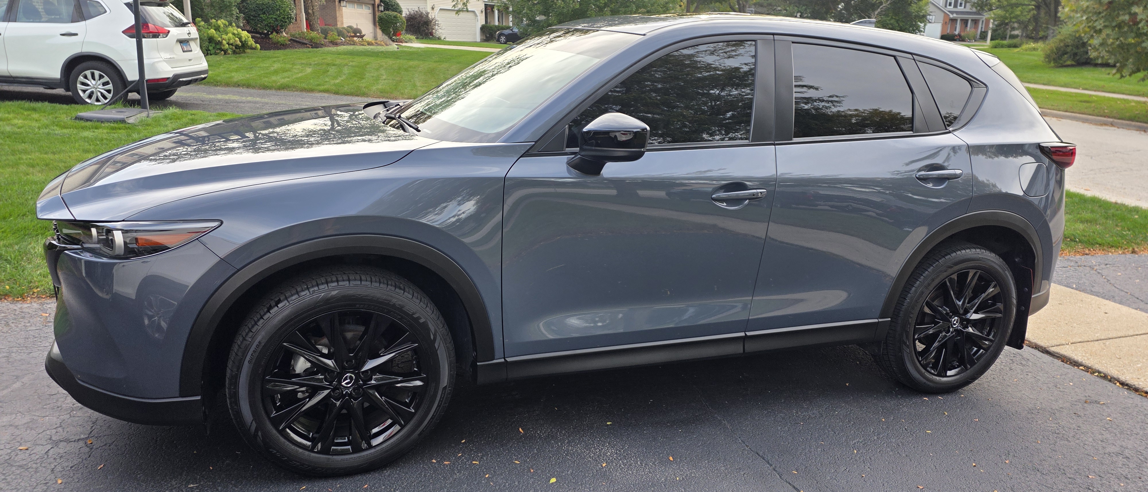 Used 2023 MAZDA CX-5 Carbon Edition AWD/4WD image 4