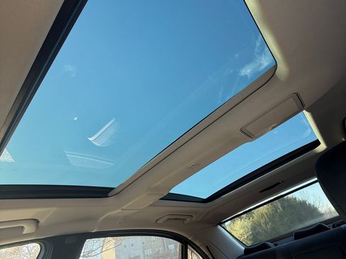 Used 2013 Mercedes-Benz S 550 4MATIC image 14