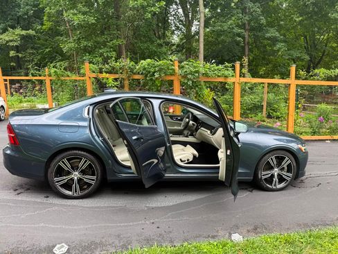 Used 2019 Volvo S60 T6 Inscription AWD/4WD image 14