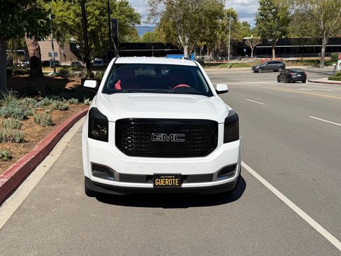 Used 2019 GMC Yukon SLE w/ SLE Value Package image 5