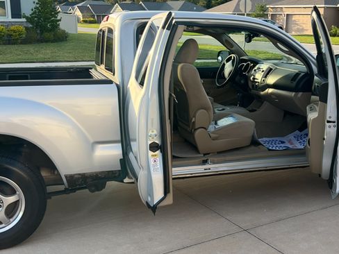 Used 2009 Toyota Tacoma 2WD Access Cab image 1