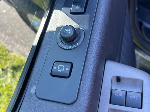 Used 2016 Ford F350 Lariat w/ Lariat Ultimate Package AWD/4WD image 14