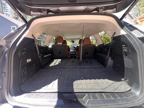 Used 2024 Subaru Ascent Touring AWD/4WD image 14