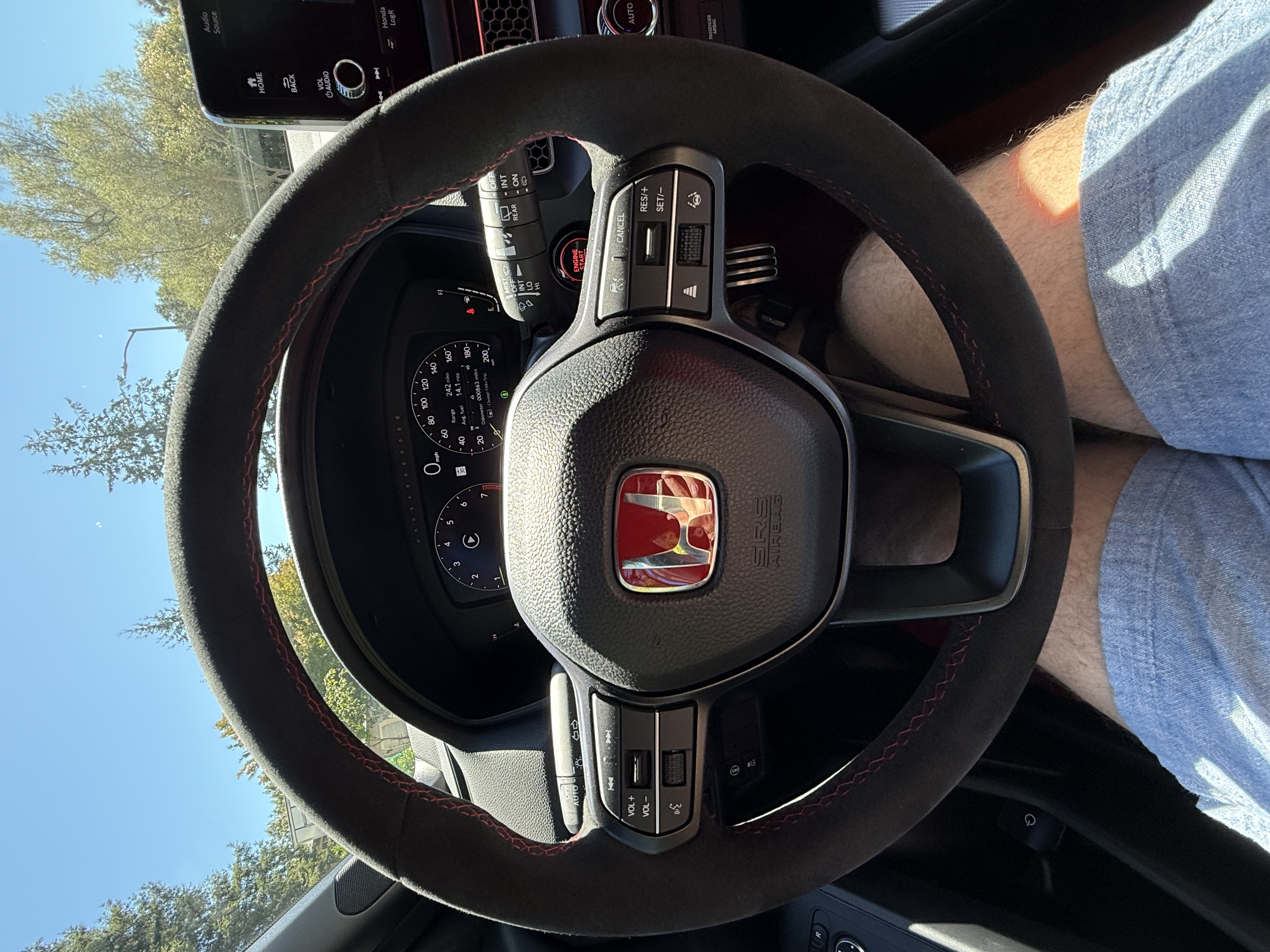 Used 2025 Honda Civic Type R image 13