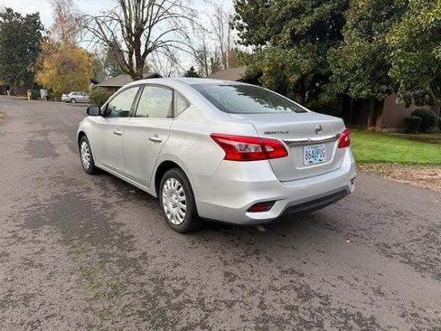 Used 2017 Nissan Sentra S image 1