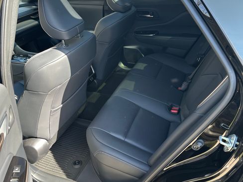 Used 2025 Toyota Crown Platinum image 14