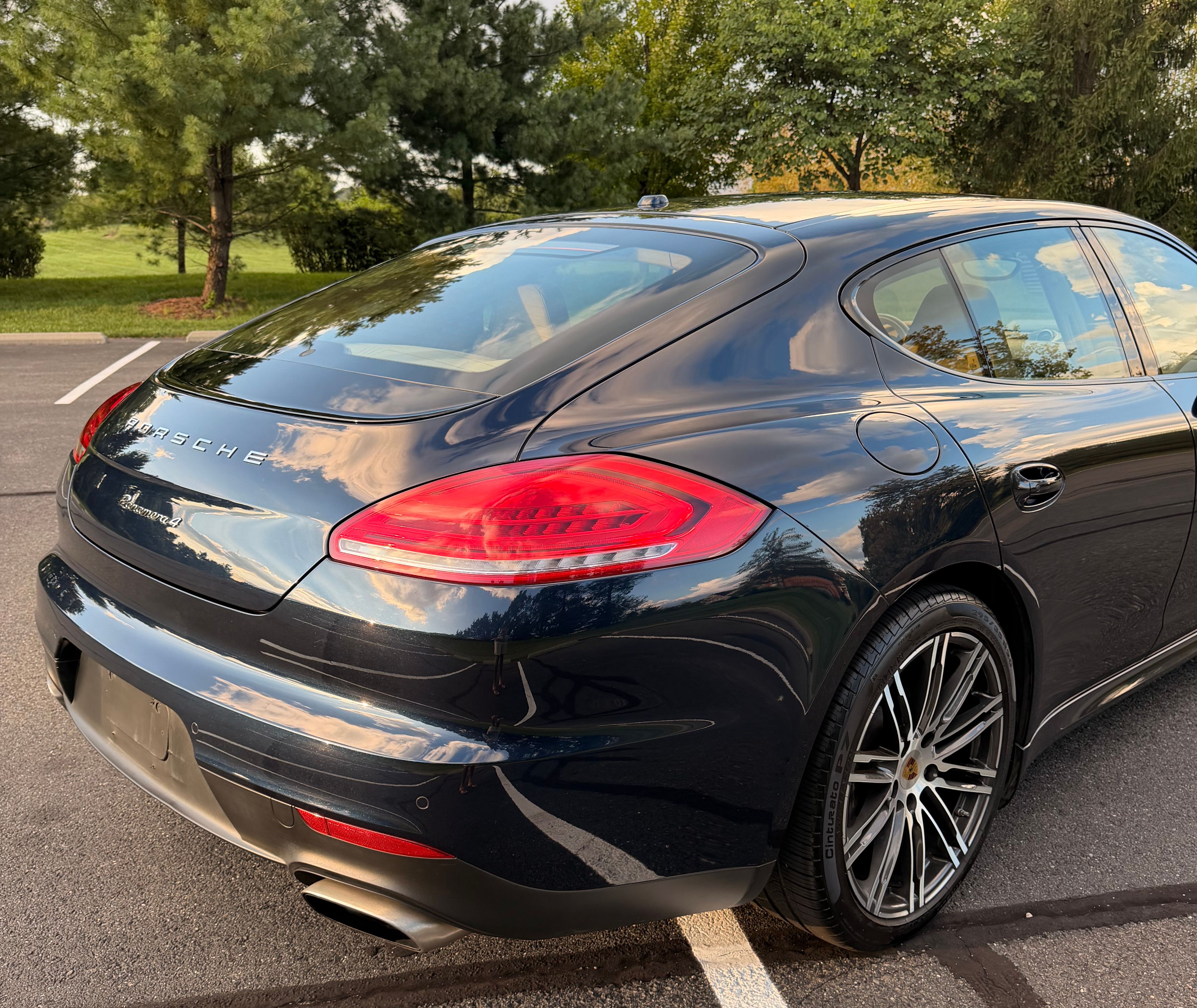 Used 2016 Porsche Panamera 4 Edition AWD/4WD image 13