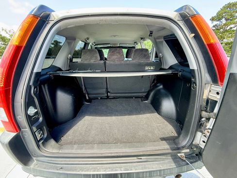 Used 2002 Honda CR-V LX image 16