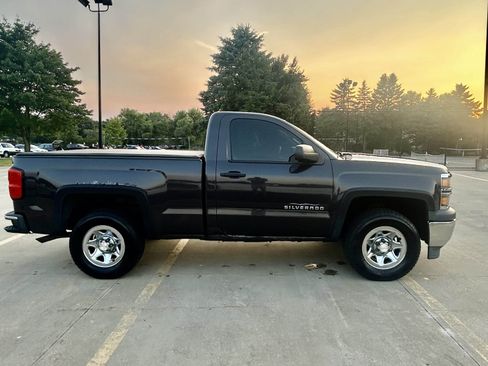Used 2014 Chevrolet Silverado 1500 W/T w/ Trailering Package RWD image 5