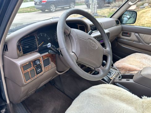 Used 1997 Toyota Land Cruiser image 5