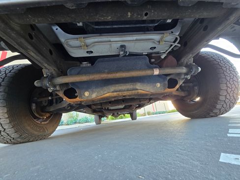 Used 2020 Chevrolet Express 3500 LS image 27