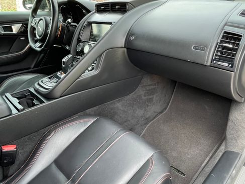 Used 2015 Jaguar F-TYPE S image 11