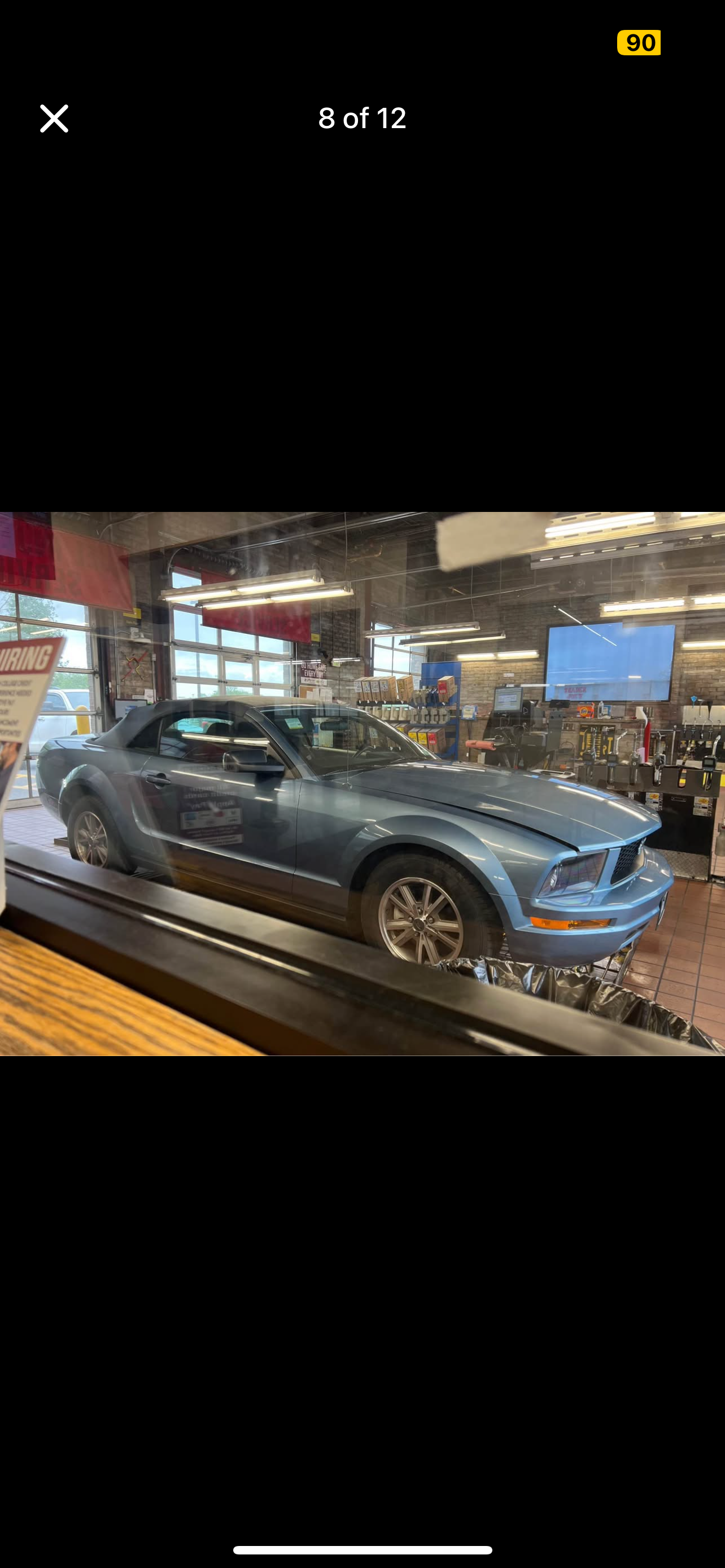 Used 2005 Ford Mustang Deluxe Convertible RWD image 9