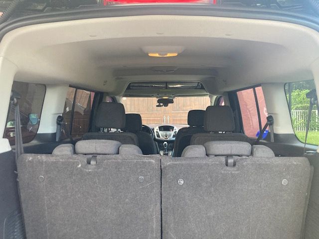 Used 2016 Ford Transit Connect XLT FWD image 11